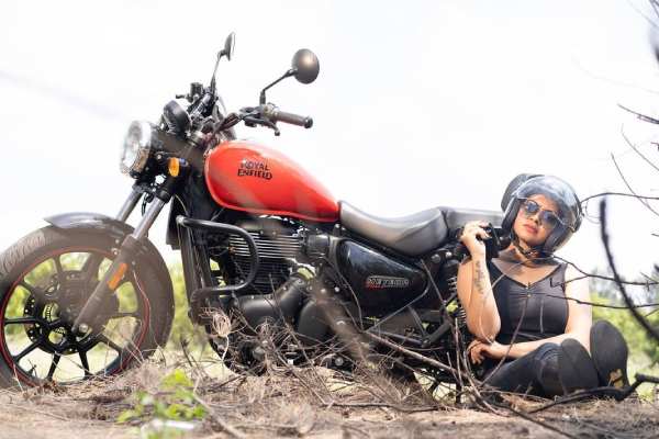 அதிரடி தொடர் ஆரம்பிக்கலாமே 