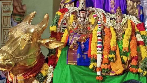 தங்கத் தேரோட்டம் தங்கத் தேரோட்டம்