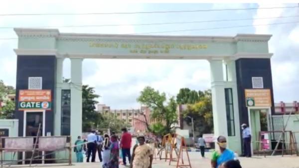மேற்கூரை இடிந்து விழுந்தது 