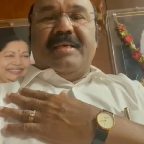தேர்வு செய்யப்பட்ட ஜெயக்குமார் 