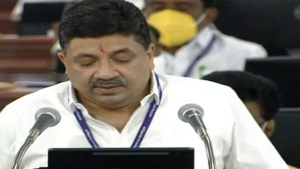  நிதியமைச்சர்