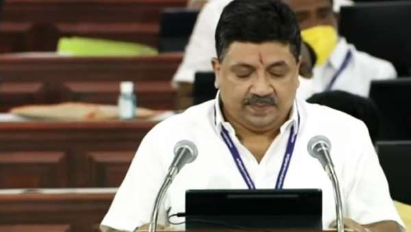 பட்ஜெட் உரையில் அவர் கூறியதாவது: 