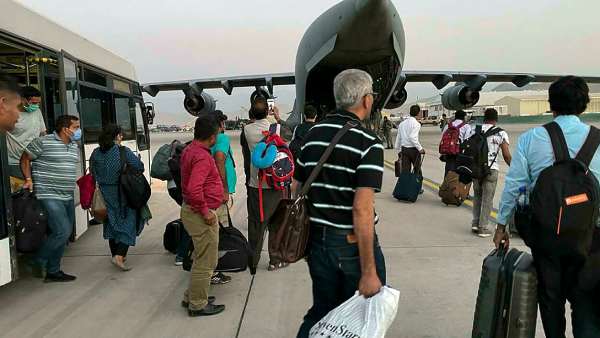 இந்தியர்கள் மீட்பு