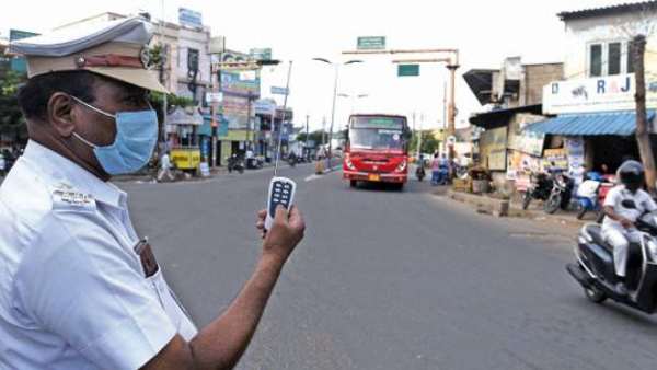 எளிதாக சிக்குவார்கள் 