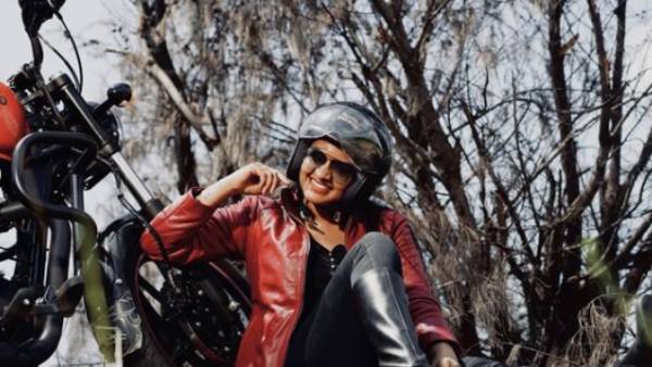 சேலை கட்டுன மகாலட்சுமி இல்லை இது