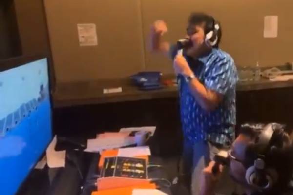 நாட்டை உலுக்கிய குரல்