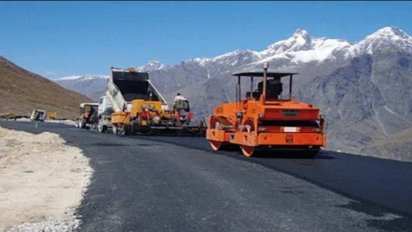 India Builds Worlds Highest Road In Ladakh