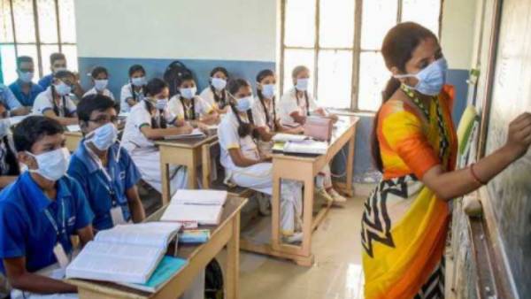 இரு வேளைகள் 