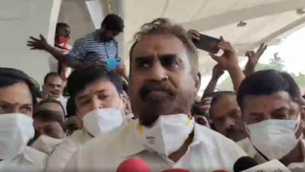 அதிமுக ஆட்சி தொடர நான் முக்கிய காரணம் 