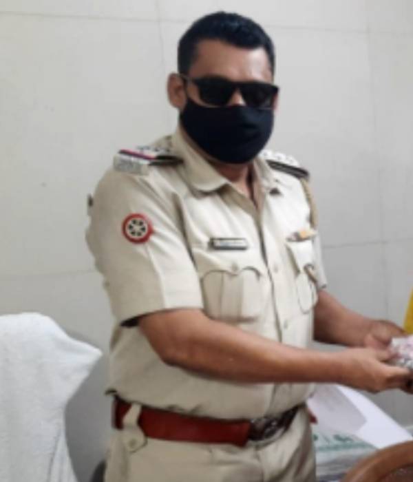  காவல்துறைக்கு பாராட்டு