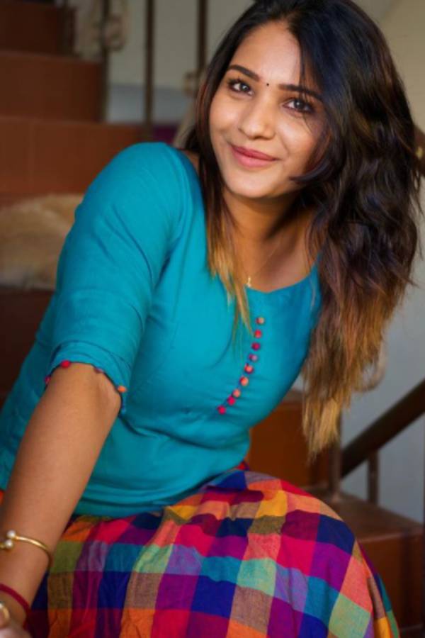 வசீகரிக்கும் அழகு இருக்கு 