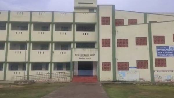 திருவள்ளூரை அடுத்த கடம்பத்தூர் 