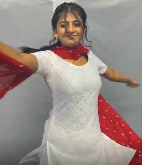 ஃப்ரீ டைமில் கொண்டாட்டம்தான் 