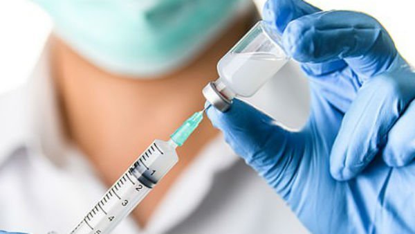  வேக்சினில் இருந்து தப்புமா