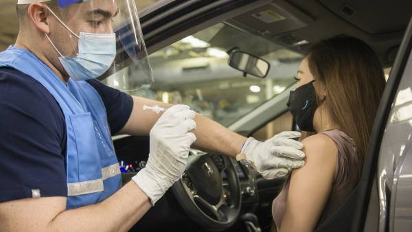 கொரோனா கொரோனா