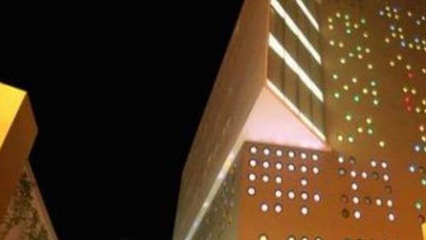 போலீசில் புகார் 