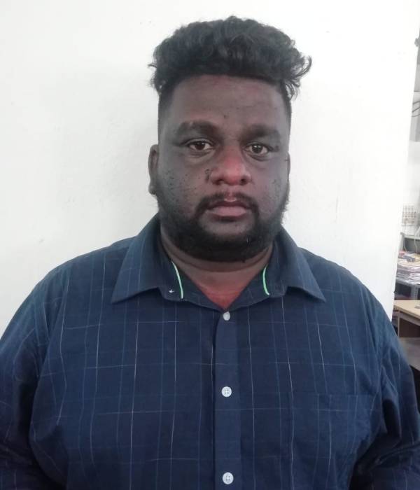 கைது கைது