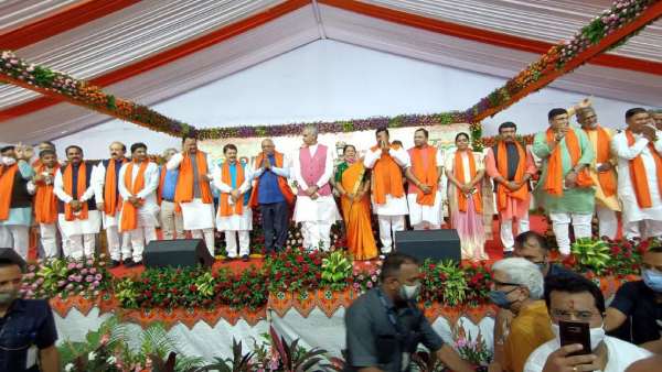 எல்லாம் புதுமுகம் எல்லாம் புதுமுகம்