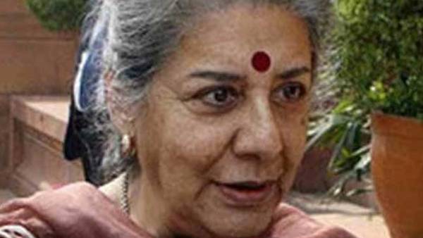  முதல்வர் பதவியை நிராகரித்த அம்பிகா சோனி