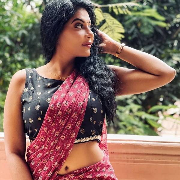  ஆல்ரவுண்டர் ரேஷ்மா