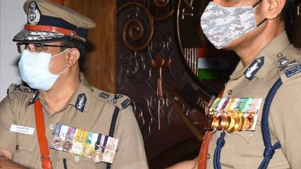 தனியாக பேசிய டிஜிபி 