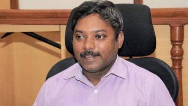 பாராட்டுகிறேன் 