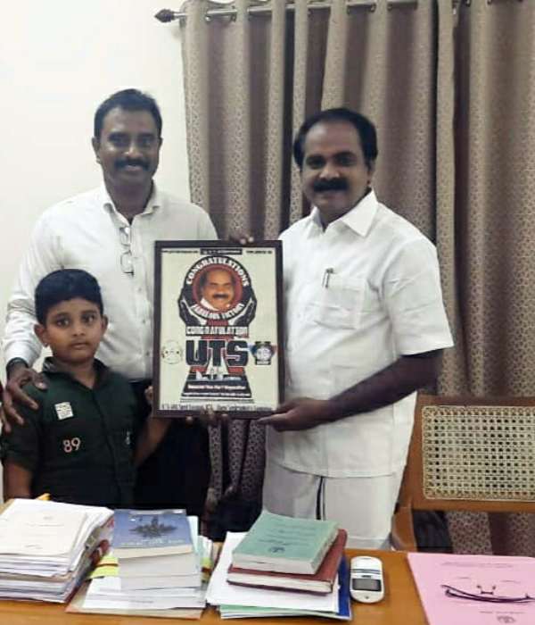 United Arab Emirates Dubai Tamil Sangam chief meets Tamilnadu Minister 