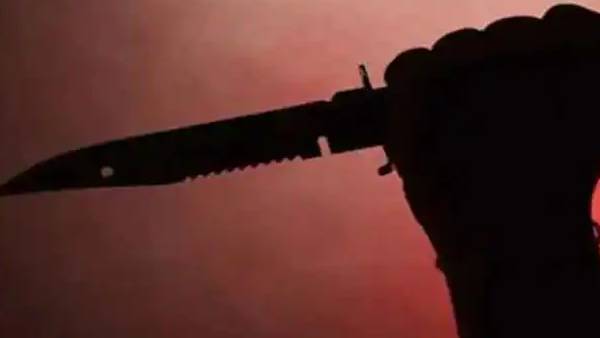 காட்டி கொடுத்ததால் கொலை 