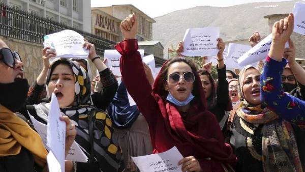 வன்முறையில் முடிந்த போராட்டம் வன்முறையில் முடிந்த போராட்டம்