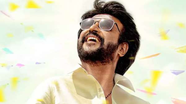 ரசிகர்கள் கொண்டாட்டம் 