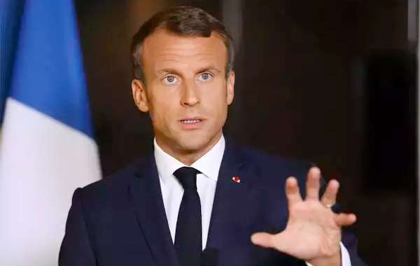 தூதர்களை அழைத்தது 