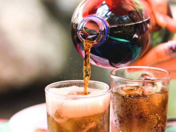 1.5 லிட்டர் கோகோ கோலாs