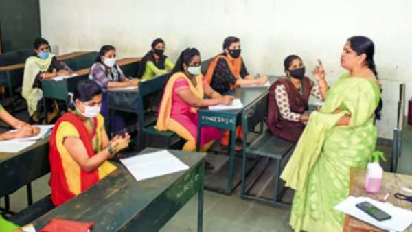 ஒருநாள் விட்டு ஒருநாள் வகுப்புகள் 