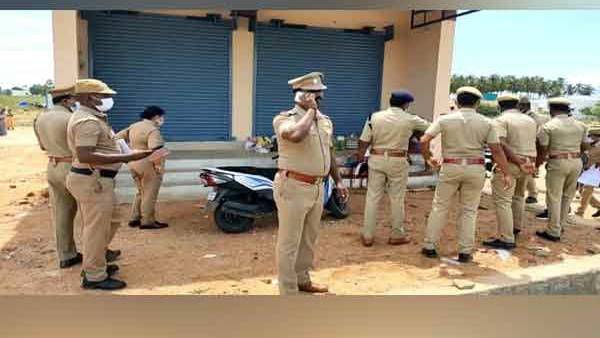 போலீஸ் விசாரணை 