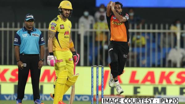 யாரை சொல்கிறார்? 