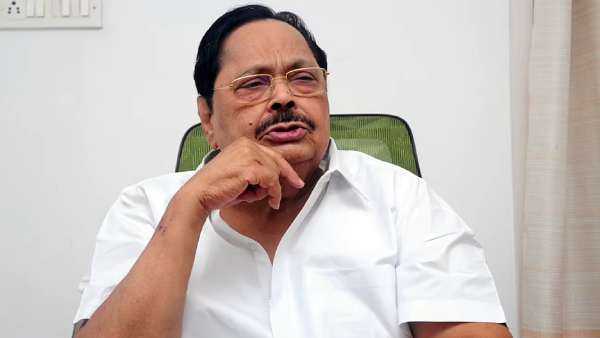  துரைமுருகனுக்கு பல தரப்பும் பாராட்டு 