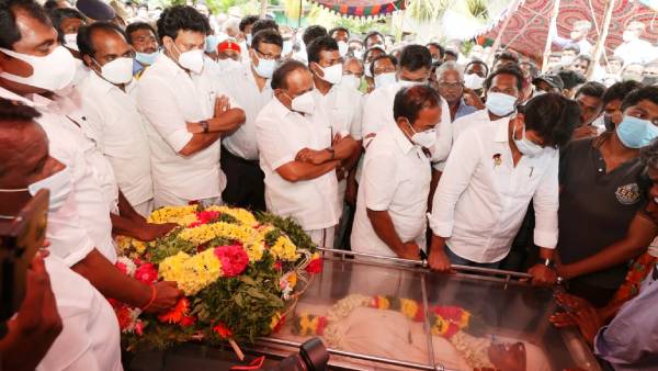 உதயநிதி ஆறுதல் 