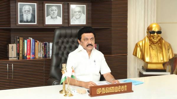 நூலகத்தில் தனி பிரிவு 