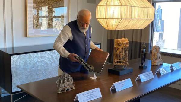 என்னென்னெ கலை பொருட்கள் 