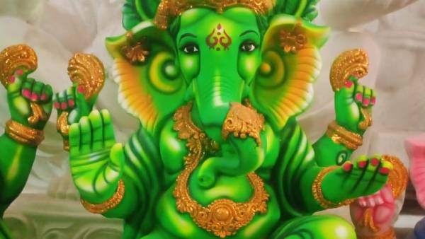 தந்தத்தை உடைத்த விநாயகர் 