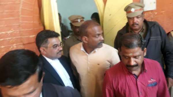 சயான் 