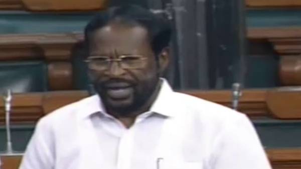 டெல்லி வருகை 