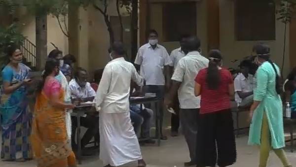 மீண்டும் மெகா தடுப்பூசி முகாம் 