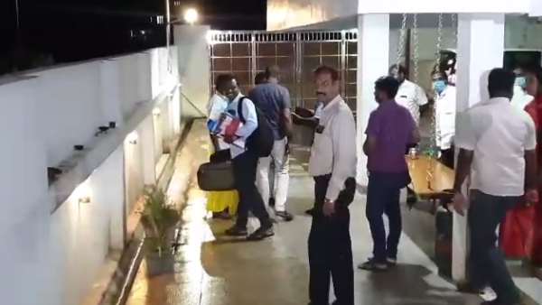 அதிரடி சோதனை அதிரடி சோதனை