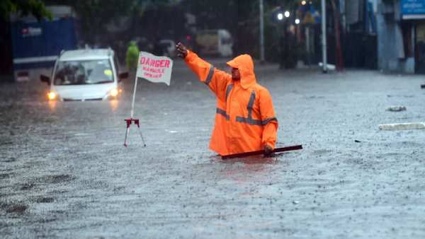 South west monsoon: Heavy rain in KanyaKumari - Red Alert in Kerala South west monsoon: Heavy rain in KanyaKumari - Red Alert in Kerala