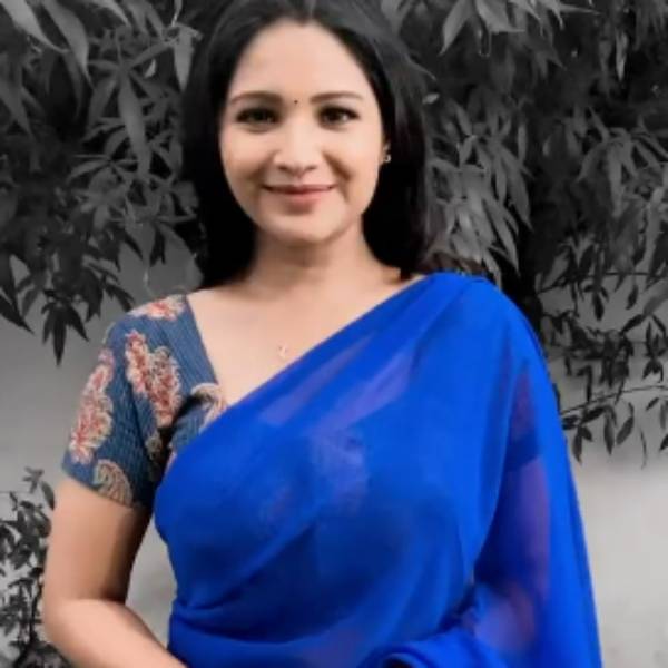 அந்த மூவ்மெண்ட் அள்ளுது அந்த மூவ்மெண்ட் அள்ளுது