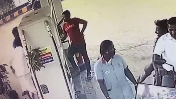 வந்ததே பாருங்க கோபம் 