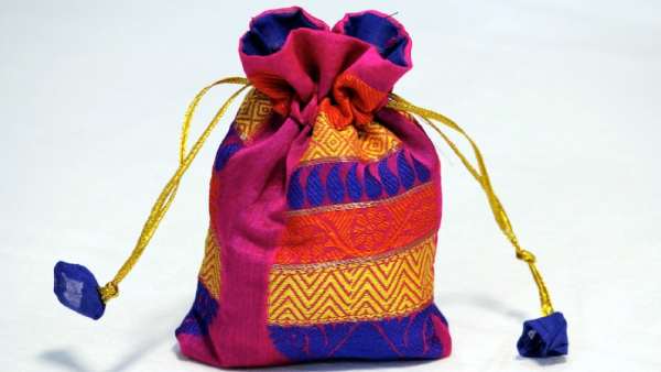 சுருக்கு பை 