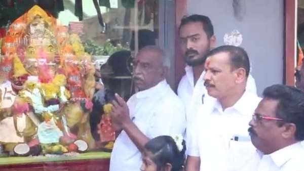 95 அடி சிலை 