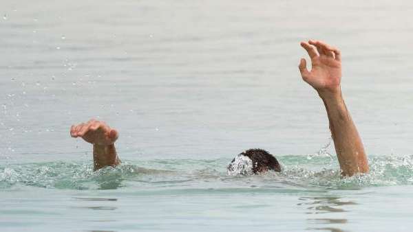  சீட் பெல்ட்